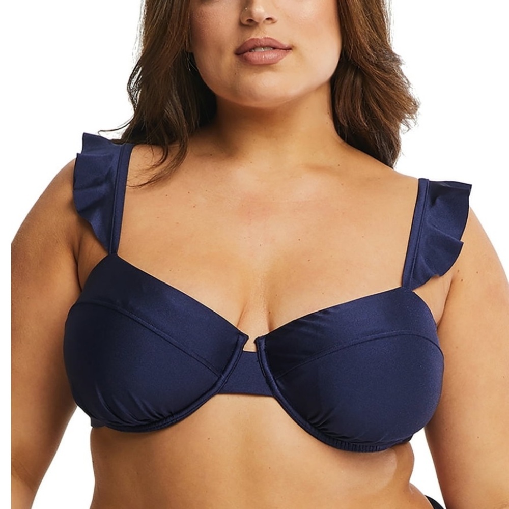 NWT Time and Tru Women's Ruffle Underwire Bikini Top